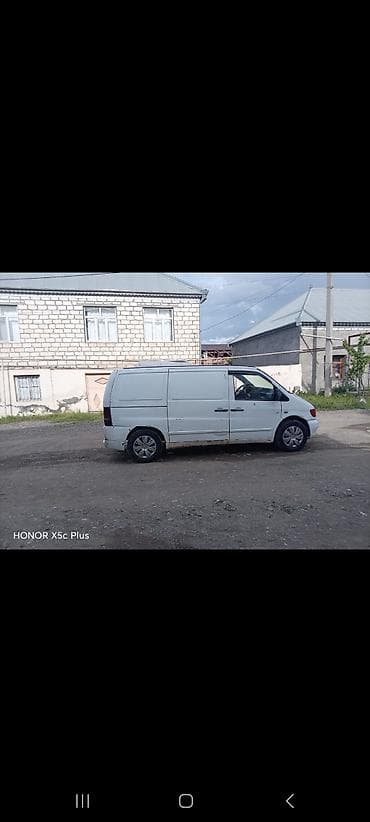 gazel kuzasi: Mercedes-Benz Vito: 2.2 l | 2001 il Van/Minivan — 1