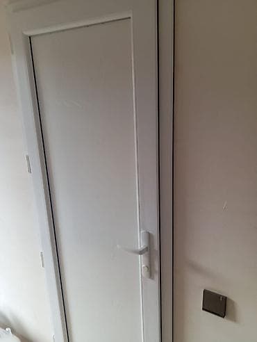 bal: PVC qapı – ağ rəng ( Ünvan Bakı ) - Material: PVC profil, içi panel — 2