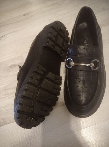 parçadan qadın mokasinlər: Ölçü: 39, rəng - Qara, İşlənmiş — 4