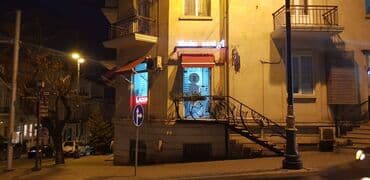 bakı tikiş evi ünvanları: İçəri Şəhər metrosunun yaxınlığında 1-ci mərtəbəsində yerləşən yol — 4