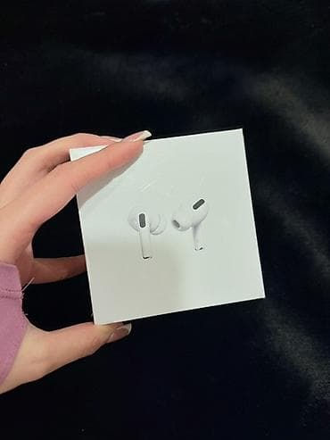 sesguclendirici: Apple AirPods (MagSafe şarj qutusu ilə) Məhsulun xüsusiyyətləri: - — 1