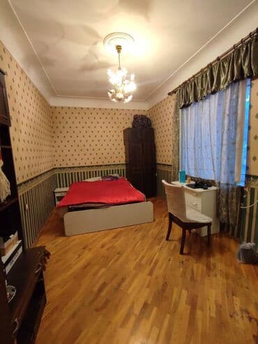 kiraye ev qarayevde: 28 may metrosunun yaxınlığında 4 mertebeli binanın 3-cü mərtəbəsində — 6