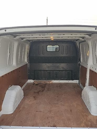 ford connect 2008: Ford Transit yük furgonu - Kuzov: qısa baza, aşağı tavan, 2 ön qapı + — 5