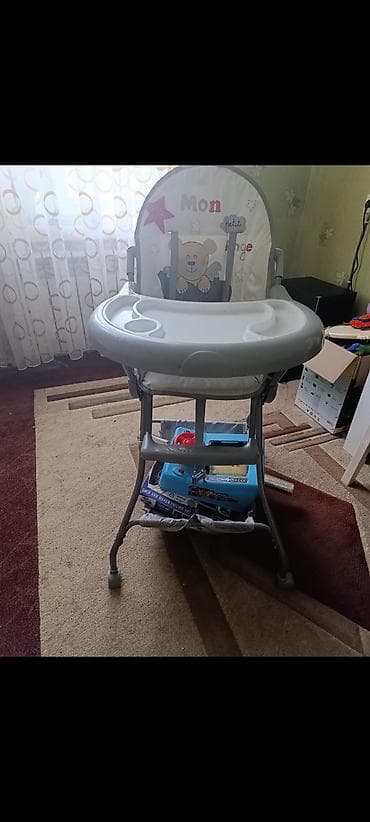 Uşaq yemək stulu az işlənib - Təhlükəsiz və rahat konstruktor: metal