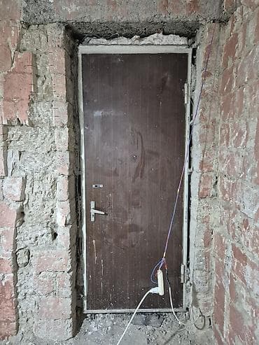 Dəmir giriş qapısı – tam komplekt - Material: metaldan hazırlanmış