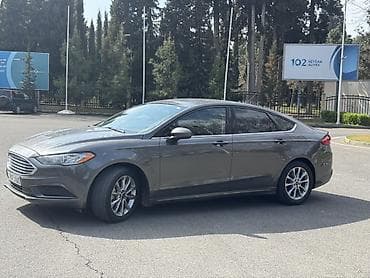 ford tranziti: Ford Fusion sedan - Kuzov: 4 qapılı sedan, tünd boz rəng - Mühərrik — 3