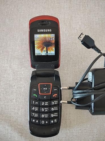 duymeli telefonlar: Samsung C170, Düyməli — 1
