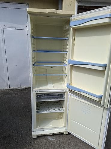 Mətbəx texnikası: İşlənmiş 2 qapılı Indesit Soyuducu Satılır, rəng - Ağ — 2