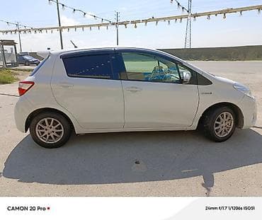 prius on şuşə: Toyota Vitz: 1.5 l | 2019 il Hetçbek — 6