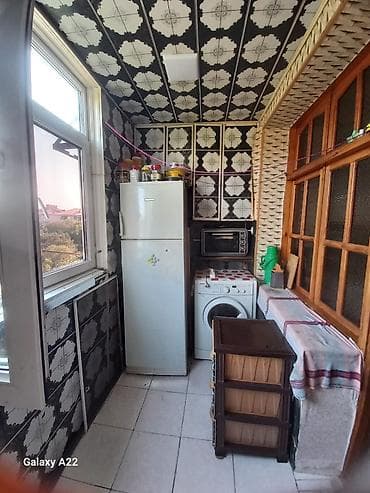 mikrorayonda satilan evler: Sumqayıt, 2 otaqlı, Köhnə tikili, 45 kv. m — 9
