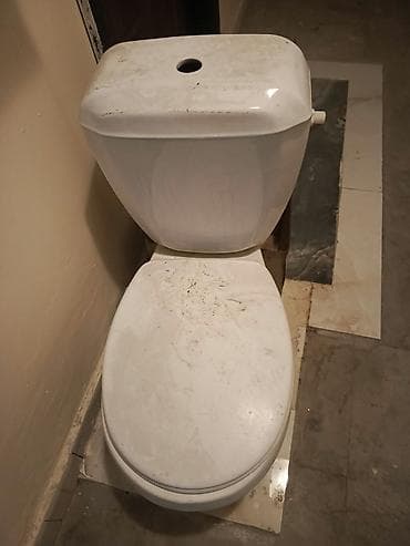 Unitaz – su baklı, döşəməyə quraşdırılan model - Klassik dizayn: oval