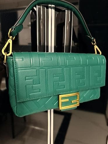 Fendi Baguette çiyin çantası – yaşıl rəng - Material: hamar toxumalı — 1