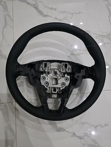 Avtomobil sükan çarxı - Material: Qara dəri üzlüklü sükan (tikişli)