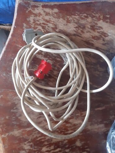 страховка для путешествий за границу: Кабели компьютерные и др.цены разные — 3