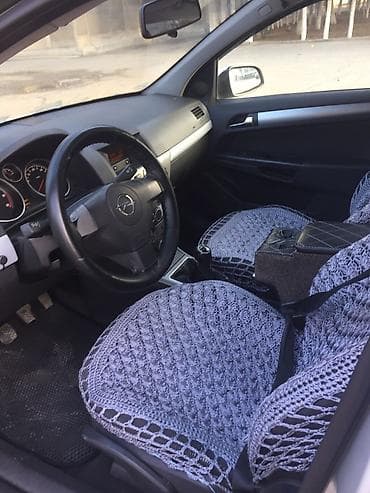 audi a4 ehtiyat hisseleri: Opel Astra Caravan (universal) – gümüşü rəng - Kuzov: universal — 8