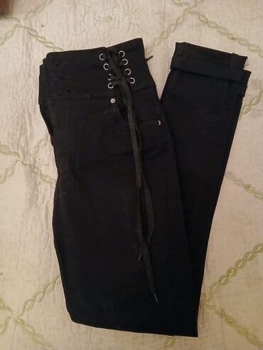 Qadın şalvarı – yüksək belli, qara rəngli - Model: yüksək bel, ön