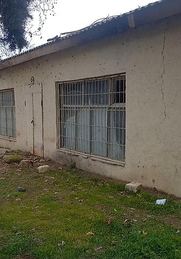 qaraj icaresi: Mağaza satılır. Sənədləri qaydasındadır. Köhnə tikilidir lakin həm — 2