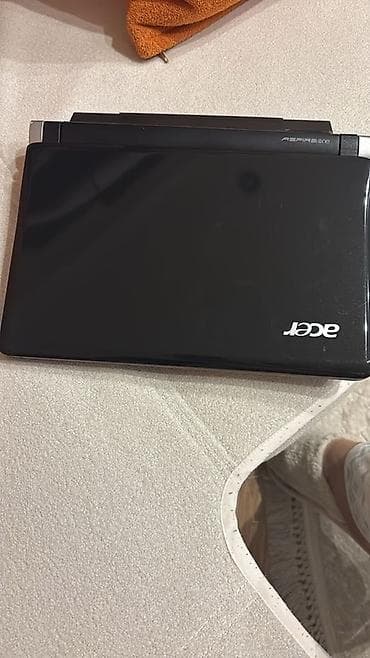 iphone 11 irsad telecom: Acer Aspire One netbuku - Ekran: 10.1" LED (etiketdə “10.1” — 3