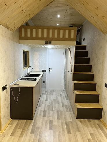 Modul tipli mobil ev – “tiny house” Xüsusiyyətlər: - Daşınan