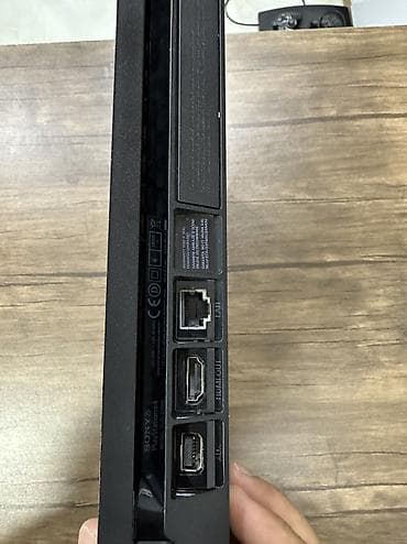 ps4 hard disk: PlayStation 4 Slim oyun konsolu + 2 ədəd orjinal DualShock 4 pultu + — 3