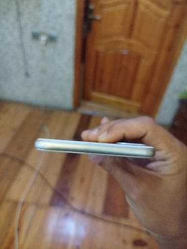pulsuz iptv m3u: IPhone 7 Plus, 128 GB, Qızılı, Barmaq izi — 2