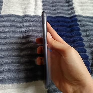 şur mikrafonlar: Samsung Galaxy S21 FE, rəng - Boz, İki sim kartlı — 7