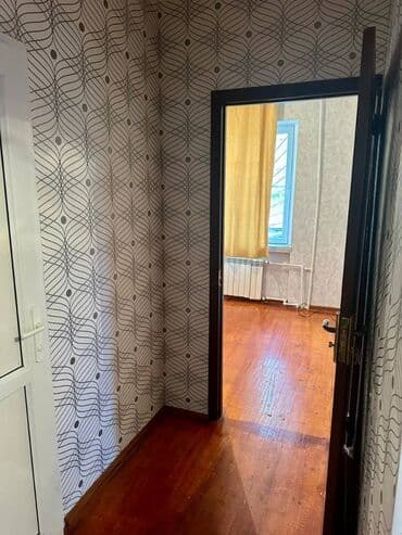 bine qesebesinde ev: Sabunçu rayonu,Razin,Asan xidmətin yanında,9 mərtəbənin,1-ci — 8