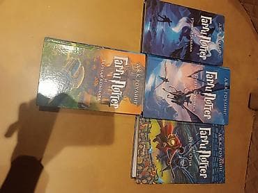 kitab dolabi: Məhsul: “Harri Potter” kitabları dəsti (rus dilində) Tərkib: - Гарри — 1