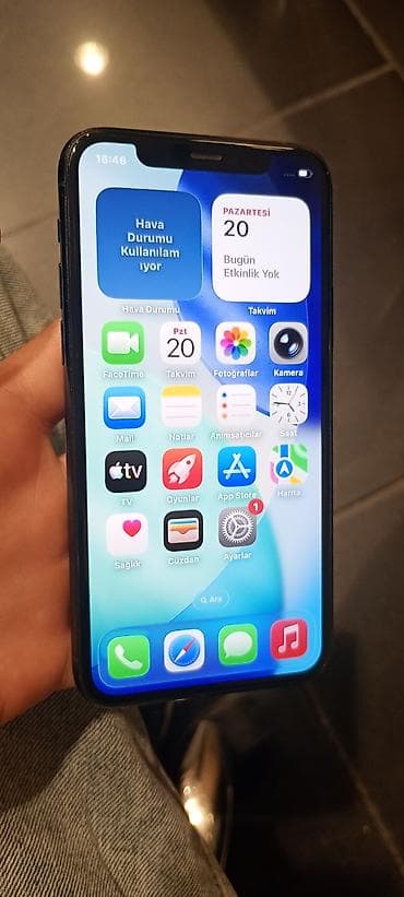 2.el macbook: IPhone 11 Pro, 256 GB, Matte Midnight Green, Face ID — 2