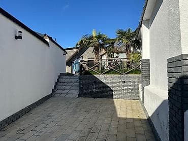 hovuzlu bağ evi: Qəbələdə günlük Kirayə Bağ Evi Verilir
 1 günü 100 azn — 2