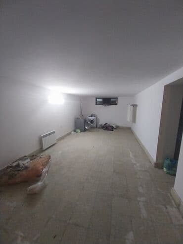 İcarəyə verilən yeraltı anbar/otaq Qarayev metrosu yahinliginda (500