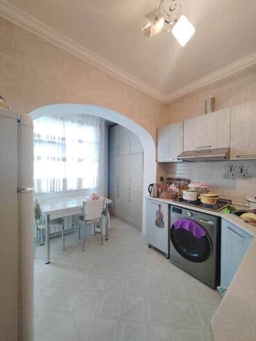 binede ipoteka evler: Bakı, Köhnə Günəşli, 3 otaqlı, Köhnə tikili, m. Əhmədli, 80 kv. m — 4