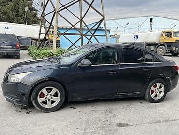 turbo az şevralet kuruz: Chevrolet Cruze: 1.4 l | 2013 il Sedan — 3