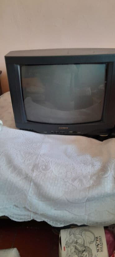 ekranı: Televizor Samsung — 1