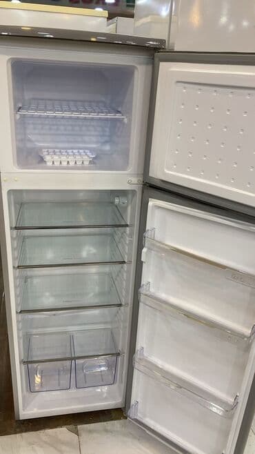 Кухонные вытяжки: 2 двери Beko Холодильник Продажа, цвет - Серебристый — 2