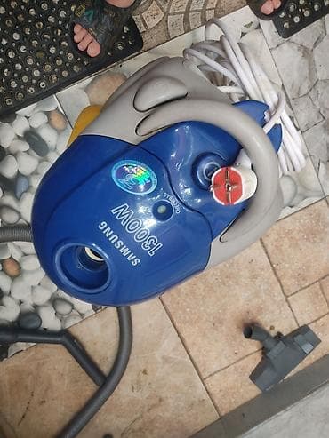 Samsung tozsoran – 1300W Xüsusiyyətlər: - Güc: 1300W – sərt döşəmələr at lalafo.az Samsung tozsoran – 1300W Xüsusiyyətlər: - Güc: 1300W – sərt döşəmələr