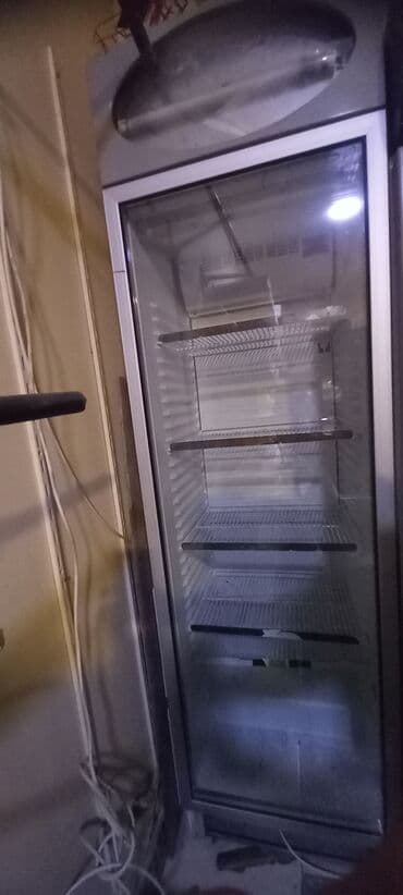 оконные кондиционеры в баку: Tam işlək vəziyyətdədi. Qiymət:250 Mağaza bağlandığı üçün satılır — 1