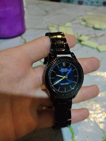 Смарт браслеты: Б/у, Наручные часы, Rolex, цвет - Черный — 1