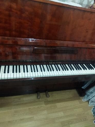 “Belarus” upright pianino - Model: “Belarus” (БЕЛАРУСЬ) akustik