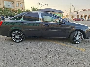 opel astra qapi: Avtomobil: Sedanın sinifində şəhər və magistral sürüşlər üçün rahat və — 7