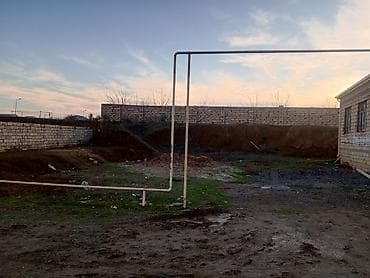 2 sot, Tikinti, Maklerlər narahat etməsin, Bələdiyyə