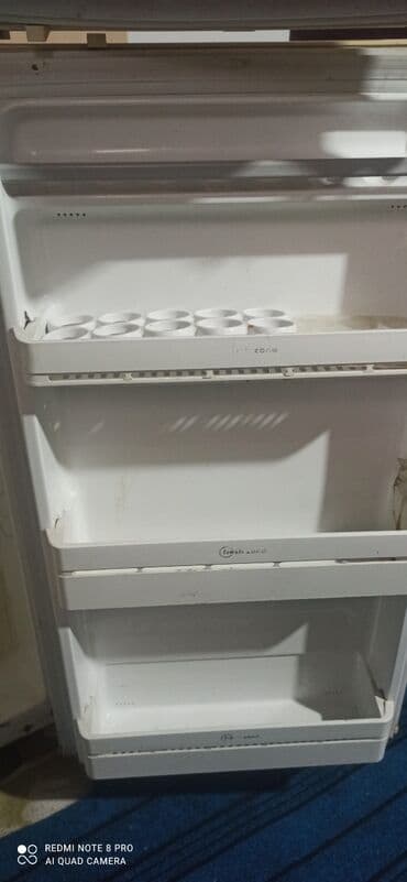 soyuducu termostat: İki qapılı soyuducu - Üst hissə: dondurucu kamera, mexaniki termostat — 4