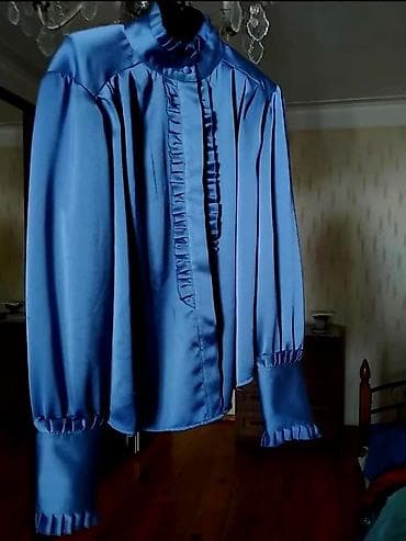 Üst geyimi: M,38,(R) ------------------------------- 100% Gətirilmə. 100% — 1