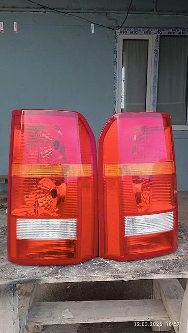 samsung on 6: Komplekt, Yaxın və uzaq vuran işıqlar Land Rover, Orijinal, İşlənmiş — 2