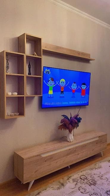 Tv send satilir 3 bolmesi acarlidi ve işleyir, 3 ildi alinib — 1