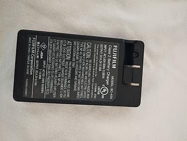 asus tuf gaming: Fujifilm BC-45A şarj cihazı + NP-45 litium-ion batareya - Model — 3