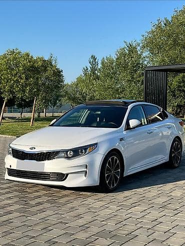 Kia Optima: 2.4 l | 2016 il — 3