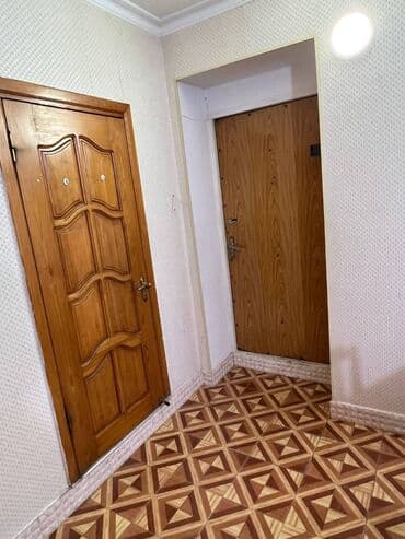 modul tipli evlerin qiymeti: Bakı, 3 otaqlı, Köhnə tikili, m. Gənclik, 75 kv. m — 4