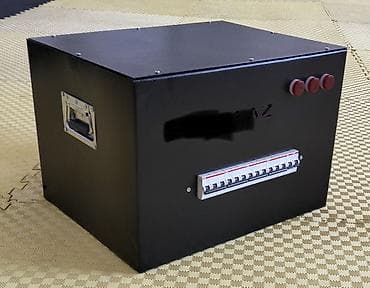 12 volt 220: Sənaye tipli elektrik paylama qutuları (Power Distribution Box) — 4