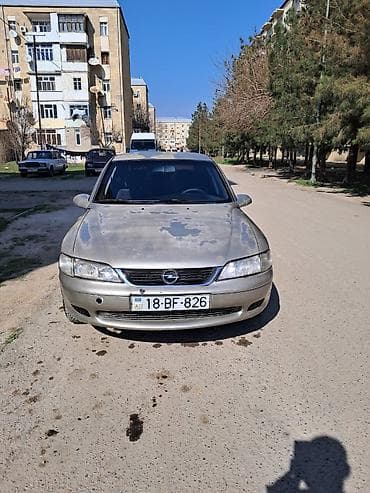 w210 yan guzguler: Opel Vectra: 2 l | 1996 il 27000 km Sedan — 8